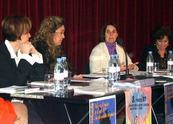 IU analizó en Salobreña los retos de la mujer en el siglo XXI