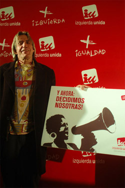 Luis Pastor con IU