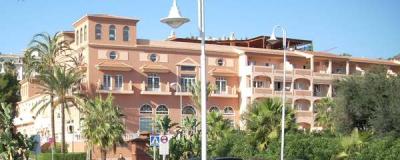 Un hotel de Almuñécar se ve forzado a tirar lo que se ha construido ilegalmente o a pagar