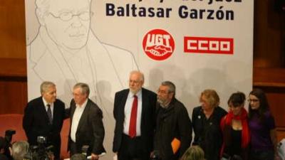 Multitudinario acto en Madrid contra la persecución a Garzón