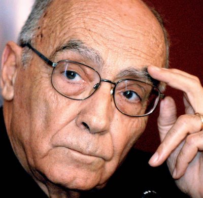 Cayo traslada en nombre de IU su profundo dolor, sereno y plácido como su muerte, y la gran admiración hacia la obra y compromiso de José Saramago