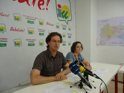 IU Granada demanda un plan de ayuda para los pequeños agricultores y ganaderos